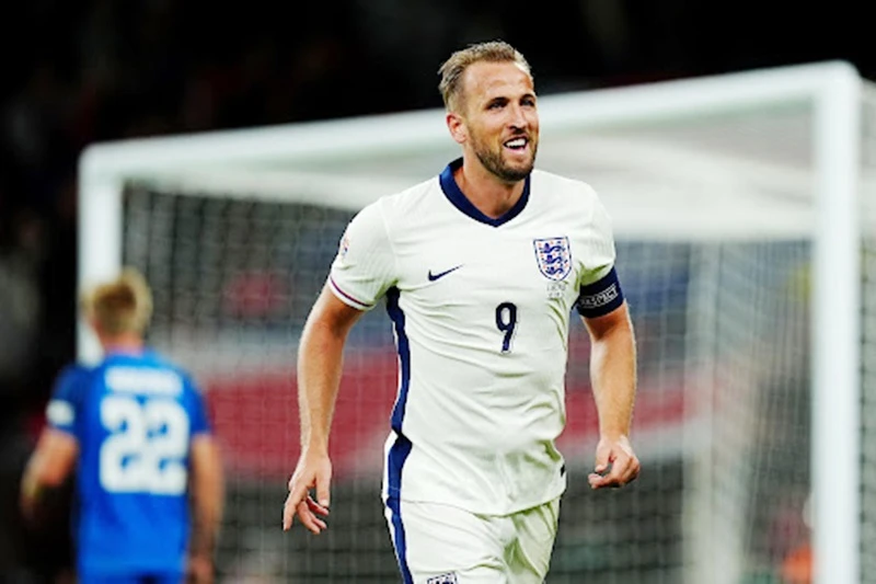 Harry Kane sẽ vắng mặt trong trận tiếp đón đội đầu bảng Hy Lạp tại Wembley.